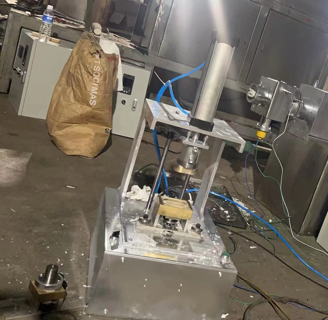 Zeepstempelmachine voor alle s - Soap Making Machine For Sale recensie en prijs